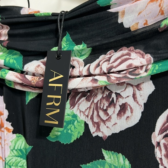 WITH TAGS AFRM LONG SLEEVE OFF THE SHOULDER MESH MAXI DRESS in BLK MOTIF sz S - Picture 9 of 11